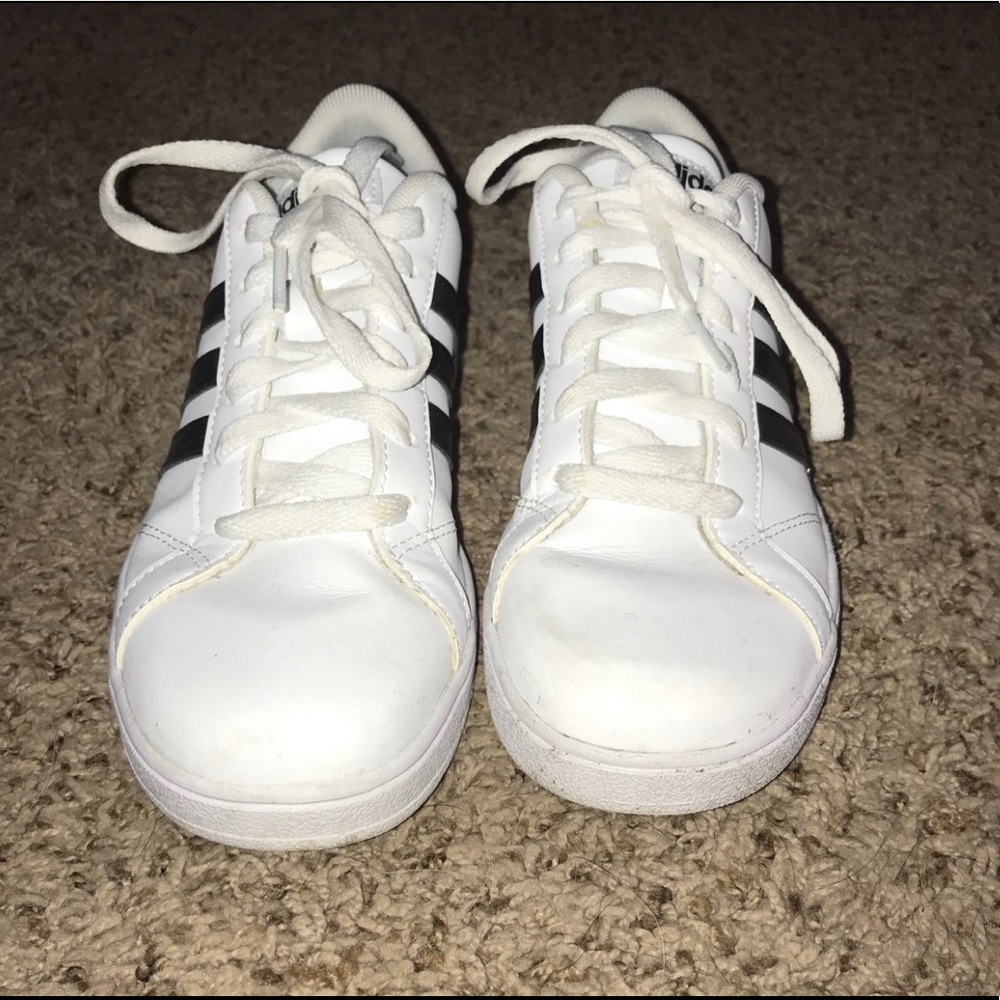 Adidas - Picture 2 of 3